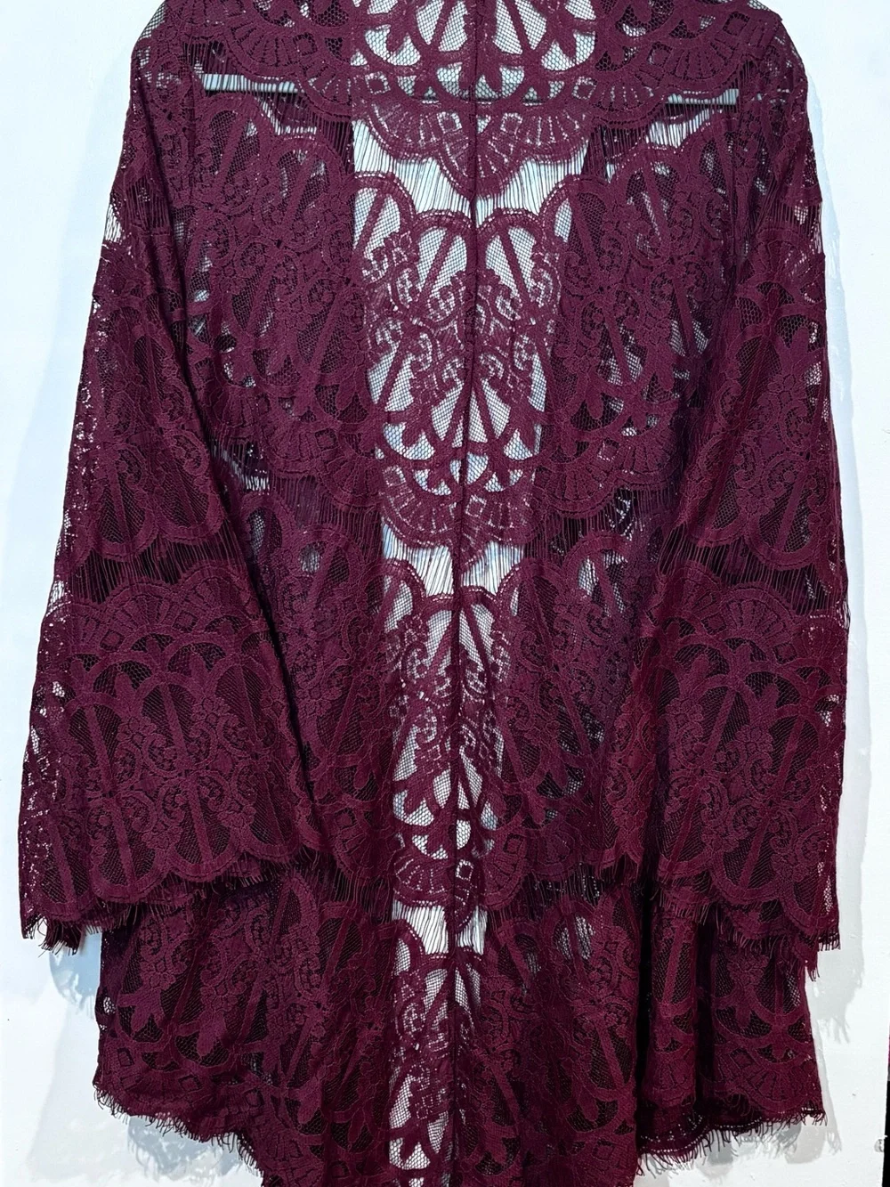 Lace Open -Front Tunic Cardigan in Burgundy
